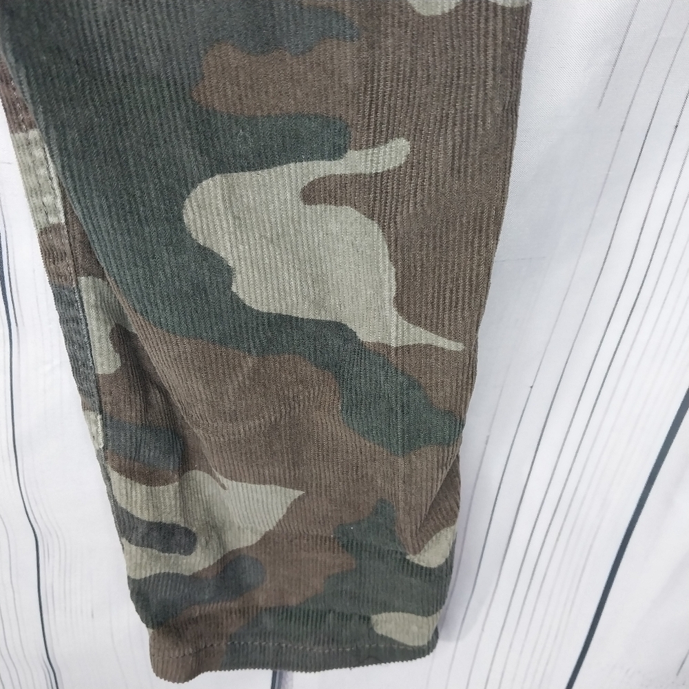 AMERICAN EAGLE Camouflage Super Stretch Corduroy Retro Edgy Festival Pants - Picture 14 of 15
